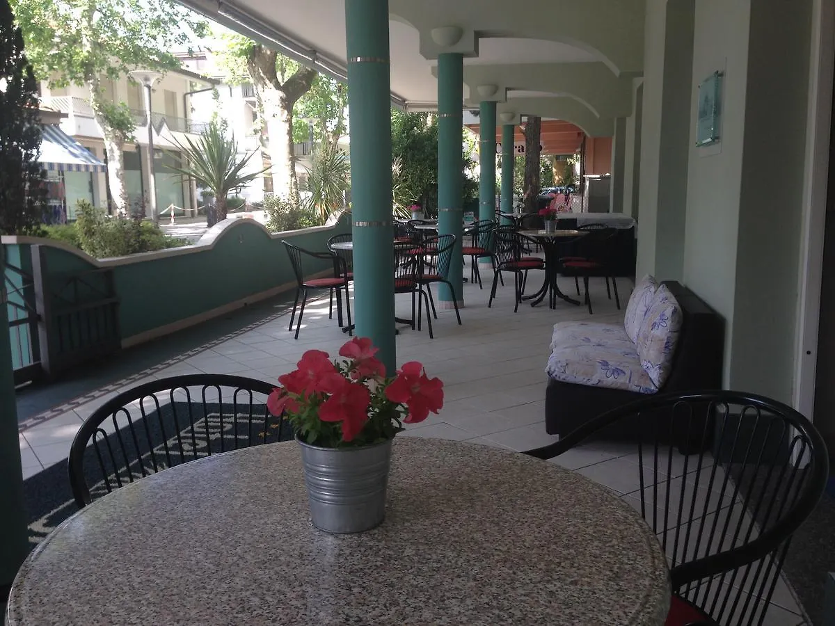 Hotel Jole San Mauro Mare 3*,